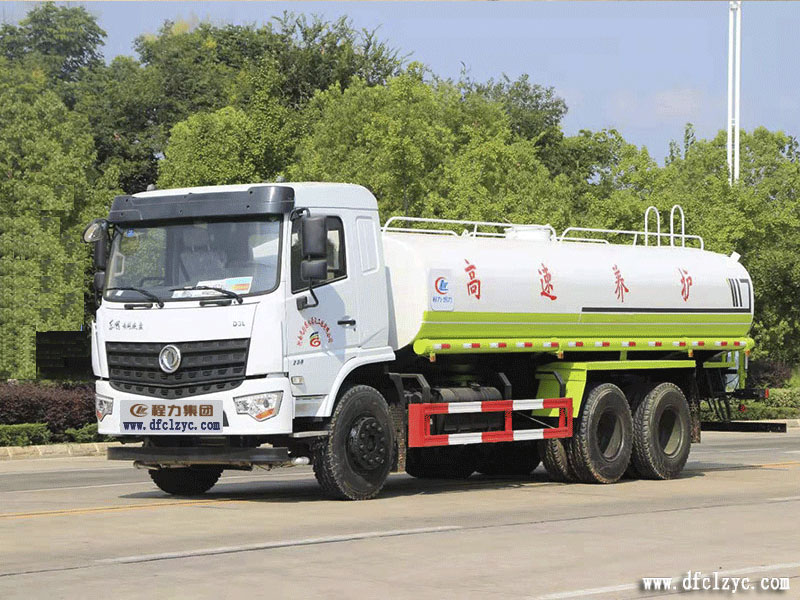 程力集團國六東風專底D3L后雙橋灑水車，專底系列中的精工產(chǎn)品